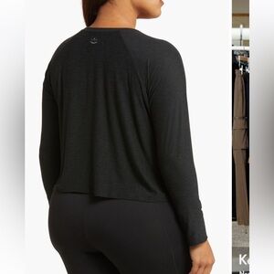 Beyond yoga featherweight daydreamer pullover dark night Large